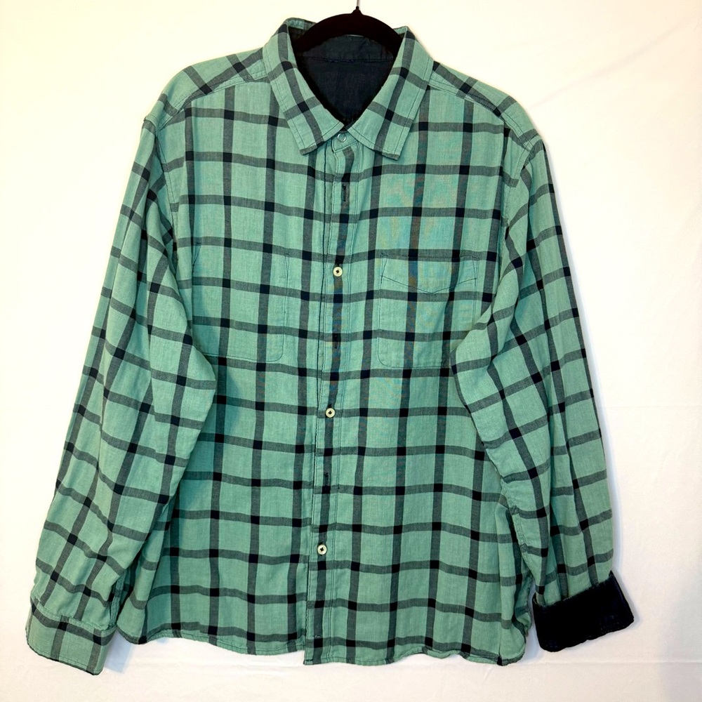 Goodfellow & Co Green and Navy Casual Button Down Reversible Shirt. A14